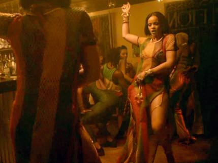 rihanna-work-zoom-effb02ad-720b-4cf5-9077-181a9df6f45b